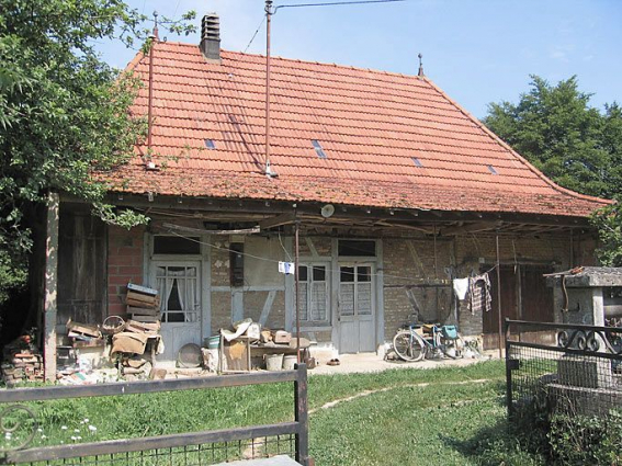 Vue d'ensemble de la façade. © Ecomusée de la Bresse Bourguignonne