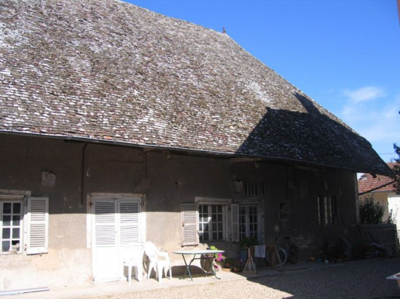 Vue d'ensemble de la façade antérieure. © Ecomusée de la Bresse Bourguignonne