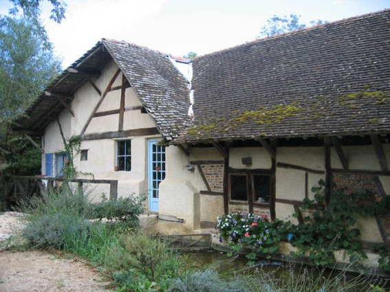 Vue d'ensemble de la façade. © Ecomusée de la Bresse Bourguignonne