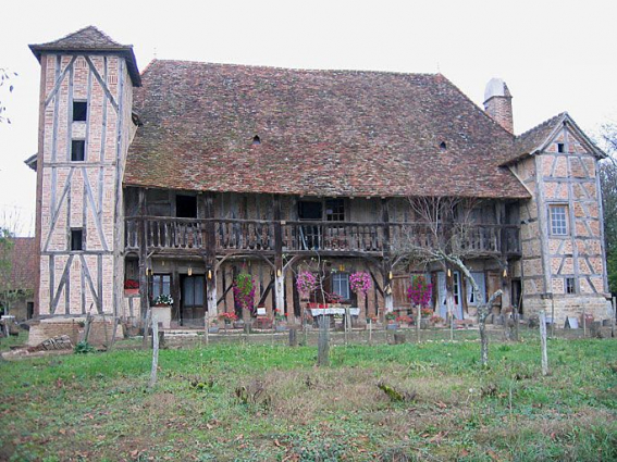 Vue d'ensemble de la façade. © Ecomusée de la Bresse Bourguignonne