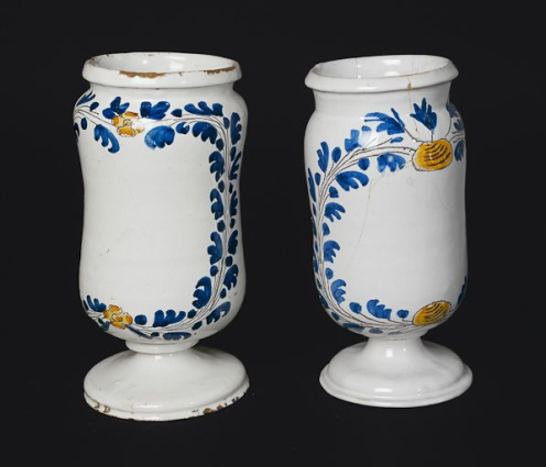 Vue de 2 pots canons. © Région Bourgogne-Franche-Comté, Inventaire du patrimoine