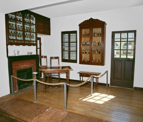 Bureau de la surveillante. © Région Bourgogne-Franche-Comté, Inventaire du patrimoine