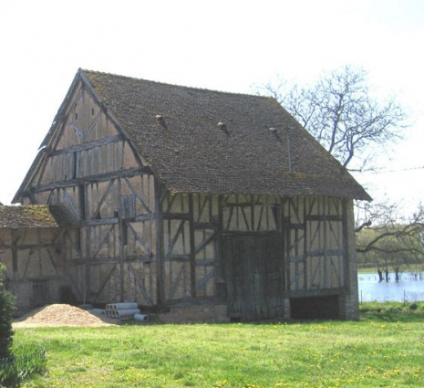 Vue d'ensemble de la façade de la grange. © Ecomusée de la Bresse Bourguignonne