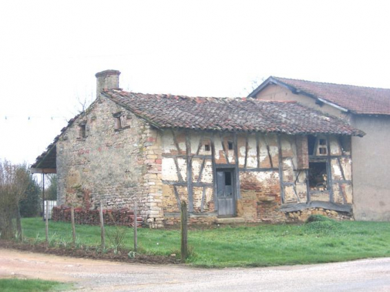 Vue d'ensemble de la façade. © Ecomusée de la Bresse Bourguignonne