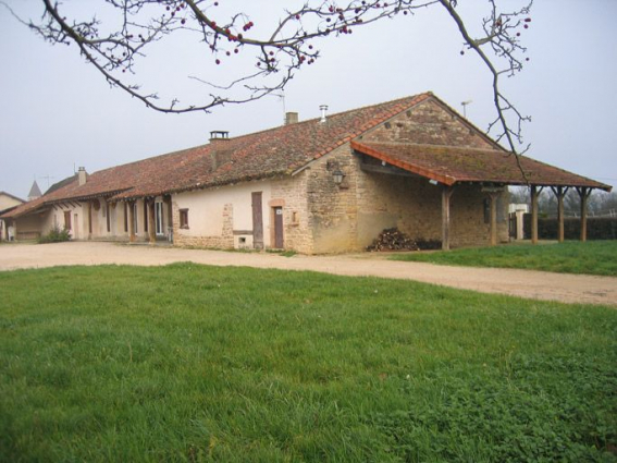 Vue d'ensemble de la façade postérieure. © Ecomusée de la Bresse Bourguignonne