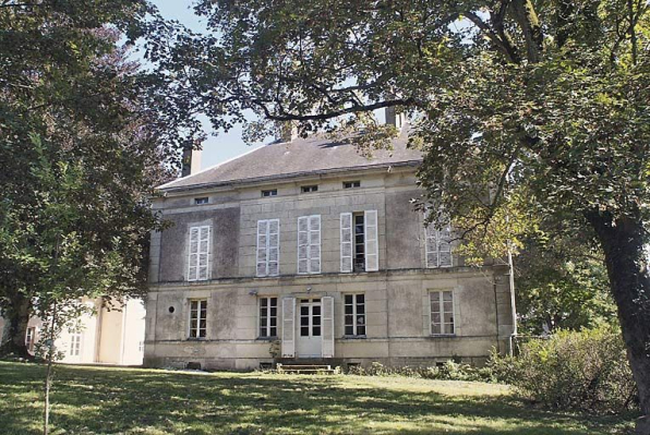 Façade postérieure. © Région Bourgogne-Franche-Comté, Inventaire du patrimoine