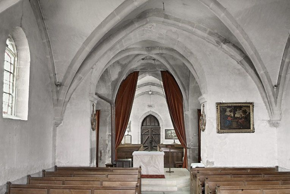 Nef, vue prise du choeur. © Région Bourgogne-Franche-Comté, Inventaire du patrimoine