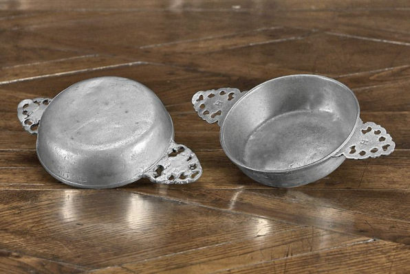 Vue d'ensemble des écuelles n° 362, 1 et 2. © Région Bourgogne-Franche-Comté, Inventaire du patrimoine