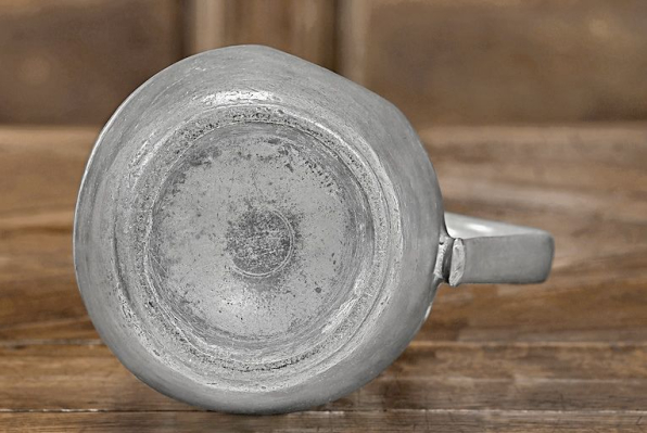 Broc n° 02/00355 : vue du dessous. © Région Bourgogne-Franche-Comté, Inventaire du patrimoine