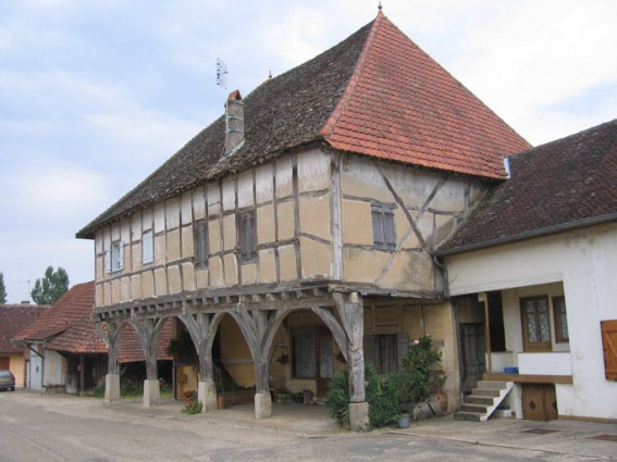 Vue d'ensemble de la façade. © Région Bourgogne-Franche-Comté, Inventaire du patrimoine