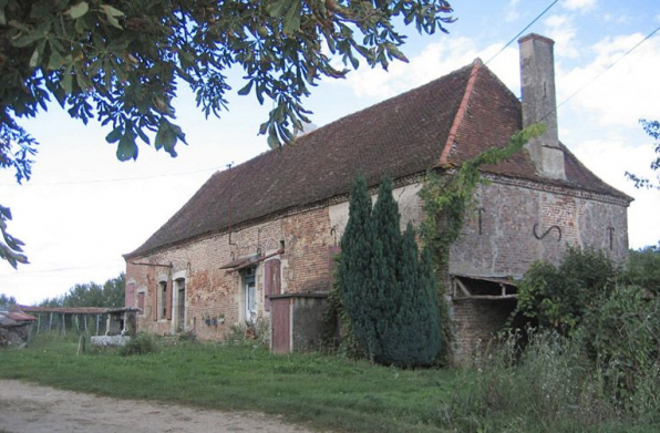 Vue d'ensemble de la façade de l'habitation. © Région Bourgogne-Franche-Comté, Inventaire du patrimoine