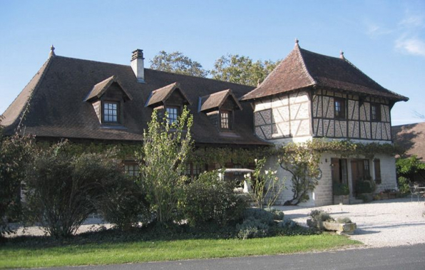 Vue d'ensemble de la façade. © Région Bourgogne-Franche-Comté, Inventaire du patrimoine