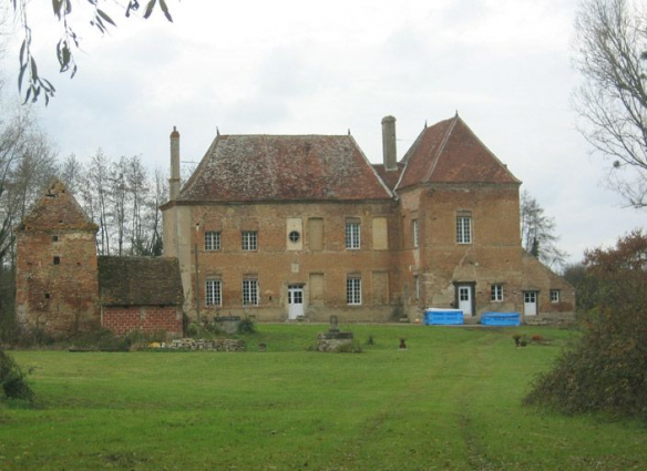 Vue d'ensemble de la façade. © Région Bourgogne-Franche-Comté, Inventaire du patrimoine