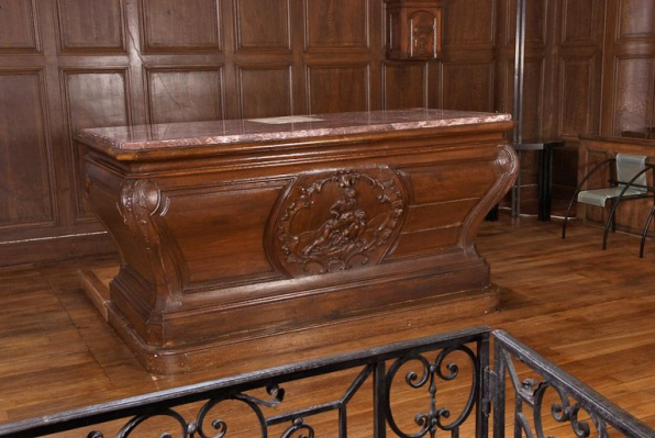 Vue d'ensemble de l'autel. © Région Bourgogne-Franche-Comté, Inventaire du patrimoine