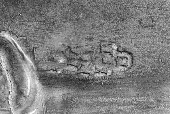 Poinçon du plat n° 270. © Région Bourgogne-Franche-Comté, Inventaire du patrimoine