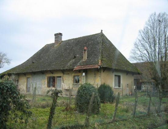 Vue d'ensemble de la façade postérieure de la maison. © Région Bourgogne-Franche-Comté, Inventaire du patrimoine