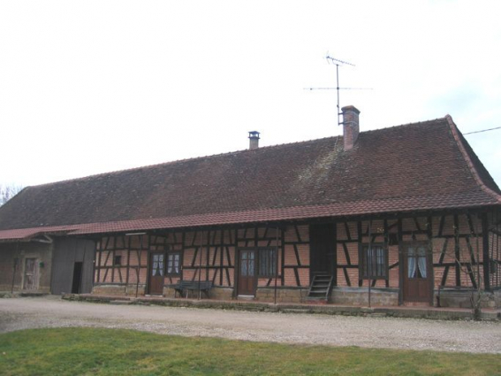 Vue d'ensemble de la façade. © Région Bourgogne-Franche-Comté, Inventaire du patrimoine