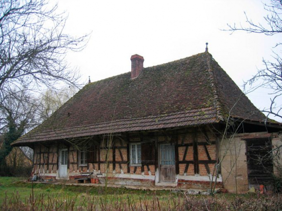 Vue d'ensemble de la façade postérieure de la maison. © Région Bourgogne-Franche-Comté, Inventaire du patrimoine