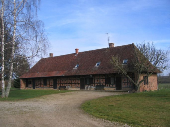 Vue d'ensemble de la façade de la maison. © Région Bourgogne-Franche-Comté, Inventaire du patrimoine