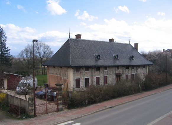 Vue d'ensemble de la façade. © Région Bourgogne-Franche-Comté, Inventaire du patrimoine