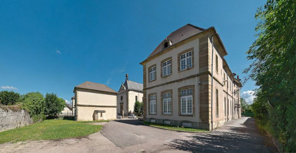 Vue d'ensemble antérieure. © Région Bourgogne-Franche-Comté, Inventaire du patrimoine