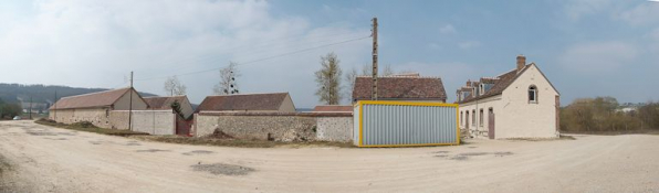 Vue de l'ensemble prise de l'est. © Région Bourgogne-Franche-Comté, Inventaire du patrimoine