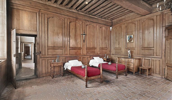 Aile gauche, rez-de-chaussée : infirmerie des soeurs. © Région Bourgogne-Franche-Comté, Inventaire du patrimoine