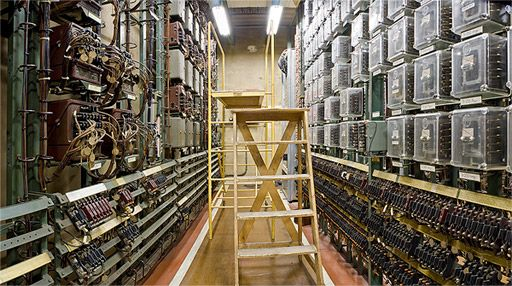 Salle des relais : partie postérieure de l'allée gauche. © Région Bourgogne-Franche-Comté, Inventaire du patrimoine