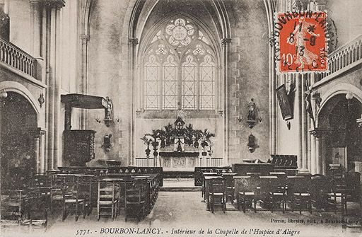 5771. - BOURBON-LANCY. - Intérieur de la Chapelle de l'Hospice d'Aligre (Perrin, libraire, édit., à Bourbon-Lancy). © Région Bourgogne-Franche-Comté, Inventaire du patrimoine
