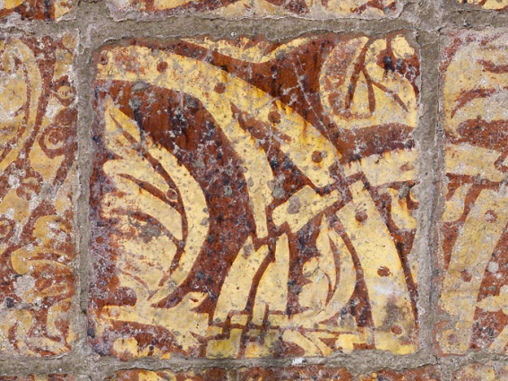Carreaux de pavement de la chapelle : détail. © Région Bourgogne-Franche-Comté, Inventaire du patrimoine