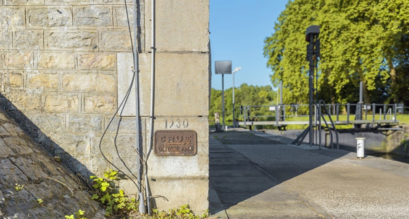 Repère de crue. © Région Bourgogne-Franche-Comté, Inventaire du patrimoine