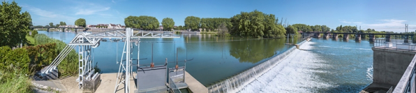 Vue d'ensemble depuis la rive droite, au belvédère. © Région Bourgogne-Franche-Comté, Inventaire du patrimoine