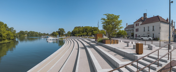 Vue d'ensemble des quais après leur réaménagement. © Région Bourgogne-Franche-Comté, Inventaire du patrimoine