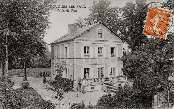 Vue ancienne (vers 1913) depuis l'établissement thermal. © Région Bourgogne-Franche-Comté, Inventaire du patrimoine