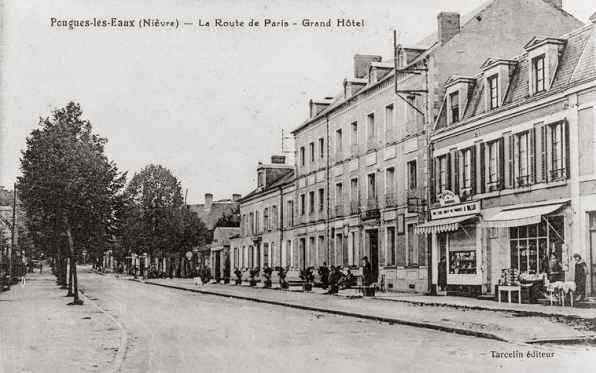 Vue ancienne d'ensemble, en direction de Nevers. © Région Bourgogne-Franche-Comté, Inventaire du patrimoine