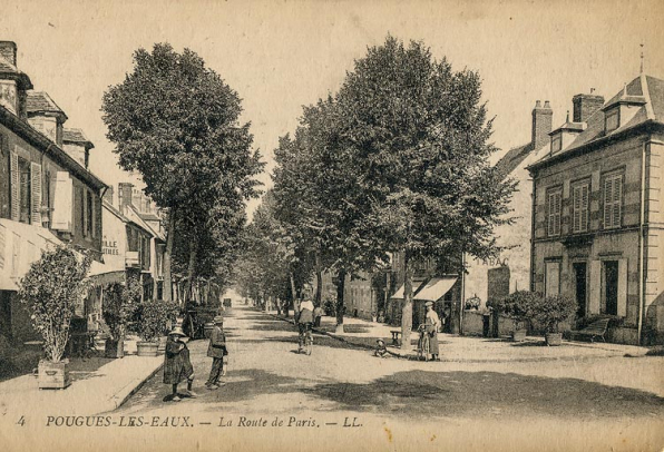 Vue de l'avenue de Paris avec la villa (à droite) dans les années 1910. © Région Bourgogne-Franche-Comté, Inventaire du patrimoine