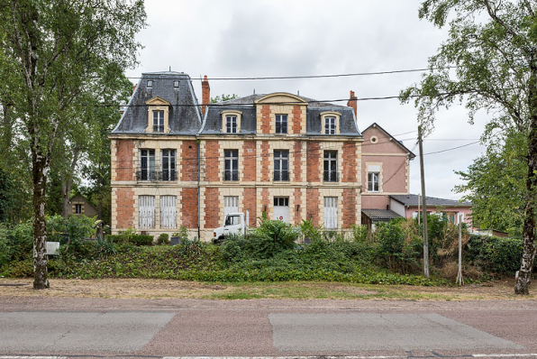 Façade sur l'avenue de Paris, vue de face. © Région Bourgogne-Franche-Comté, Inventaire du patrimoine