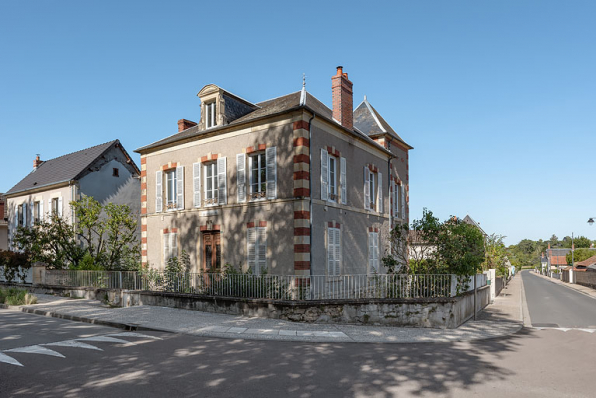 Vue depuis le sud-est. © Région Bourgogne-Franche-Comté, Inventaire du patrimoine