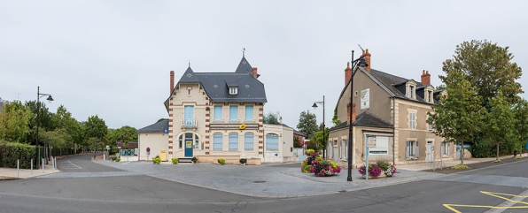 Intersection de l'avenue de Paris et de l'avenue du Casino. © Région Bourgogne-Franche-Comté, Inventaire du patrimoine Intersection de l'avenue de Paris et de l'avenue du Casino. © Région Bourgogne-Franche-Comté, Inventaire du patrimoine