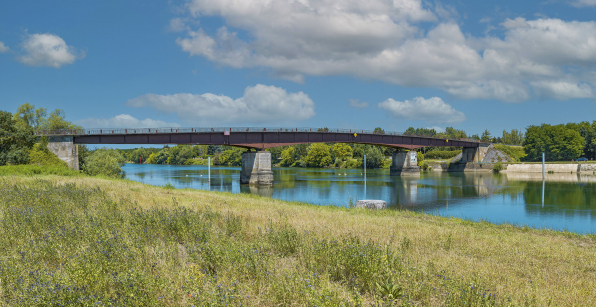 Vue d'ensemble du pont de Bragny. © Région Bourgogne-Franche-Comté, Inventaire du patrimoine