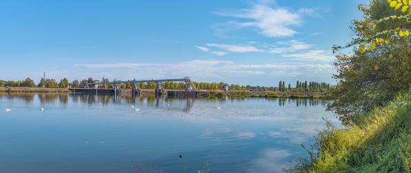 Le barrage, vu d'amont. © Région Bourgogne-Franche-Comté, Inventaire du patrimoine