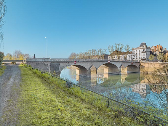 Vue d'ensemble du pont. © Région Bourgogne-Franche-Comté, Inventaire du patrimoine