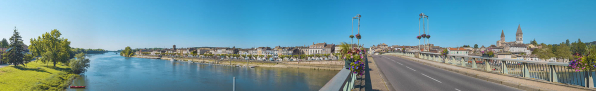 La traversée de la ville de Tournus, vue depuis le pont. © Région Bourgogne-Franche-Comté, Inventaire du patrimoine