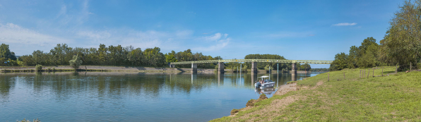 Le pont vu d'aval depuis la rive gauche.  © Région Bourgogne-Franche-Comté, Inventaire du patrimoine