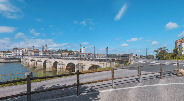 Vue d'ensemble du pont, d'aval et depuis la rive gauche. © Région Bourgogne-Franche-Comté, Inventaire du patrimoine