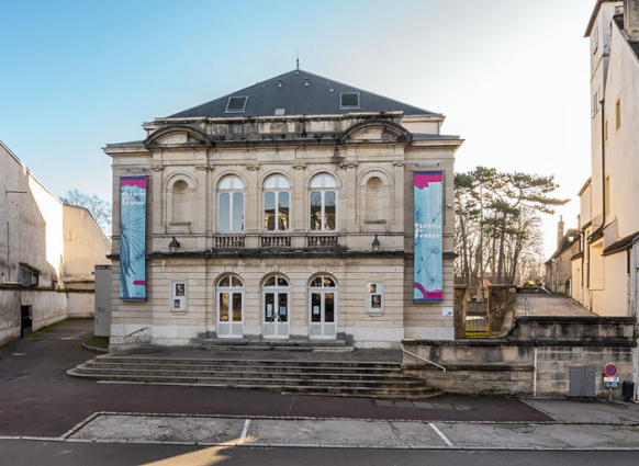 Théâtre de Beaune : façade antérieure. © Région Bourgogne-Franche-Comté, Inventaire du patrimoine