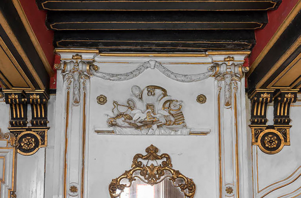 Salon : décor du trumeau de cheminée. © Région Bourgogne-Franche-Comté, Inventaire du patrimoine