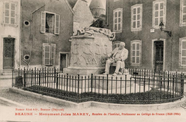 Beaune - Monument Jules Marey, membre de l'Institut, professeur au Collège de France (1830-1904). S.d. [1er quart 20e siècle]. © Région Bourgogne-Franche-Comté, Inventaire du patrimoine