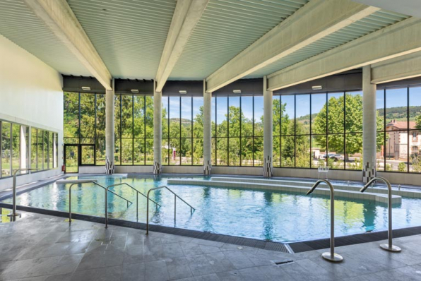 Piscine thermale. © Région Bourgogne-Franche-Comté, Inventaire du patrimoine