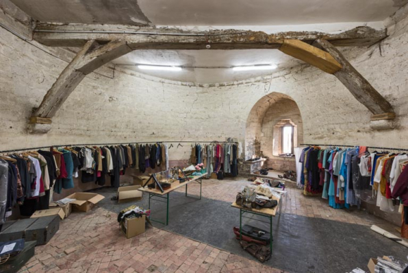 Tour Margot : magasin à costumes au 1er étage. © Région Bourgogne-Franche-Comté, Inventaire du patrimoine